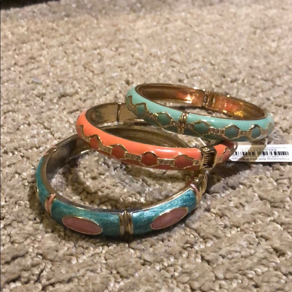 (3) Vera Bradley bracelets - never worn